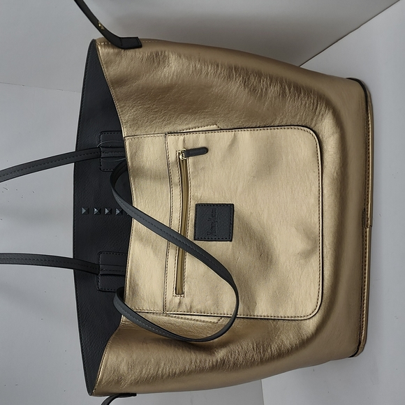 NEIMAN MARCUS REVERSIBLE PURSE - Picture 8 of 11